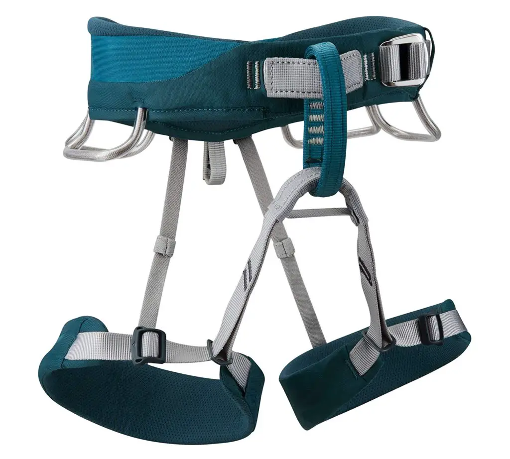 8 Best Climbing Harnesses for Women - Expert Climbers